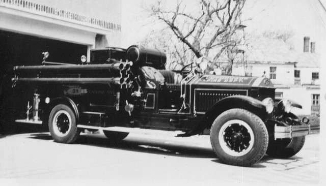 1930 American LaFrance Engine