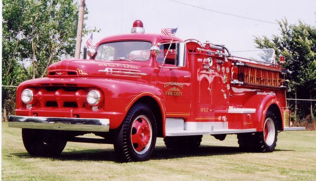 852 (Fog 2) - 1952 Ford / FMC High Pressure Fog - Restored condition